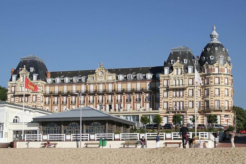 Appartement Duplex Cosy Au Calme A 50M De La Plage Houlgate Exterior foto